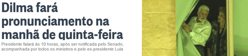 Dilma e o ministro Jaques Wagner observam a Esplanada dos Ministérios de uma das janelas do Palácio do Planalto