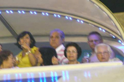 José Mariano Beltrame ao lado de Aryzinho curtindo o carnaval no camarote oficial do Governo do Estado
